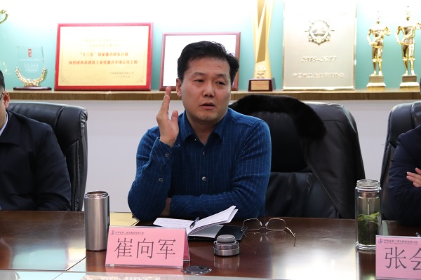 集團(tuán)公司董事、副總經(jīng)理崔向軍.JPG