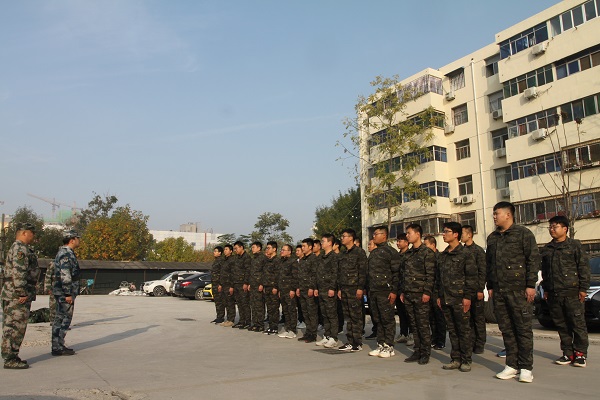 1.集訓(xùn)現(xiàn)場(chǎng).JPG 1.集訓(xùn)現(xiàn)場(chǎng).JPG