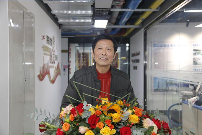 河南省建筑業(yè)協(xié)會(huì)秘書長(zhǎng)胡成海對(duì)展廳管理提出希望和要求 33.jpg