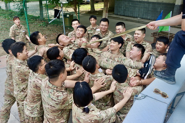 拓訓(xùn)掠影2.jpg 拓訓(xùn)掠影2.jpg